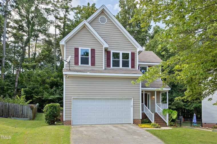 Photo of 109 Ferris Wheel Ct Cary, NC 27513