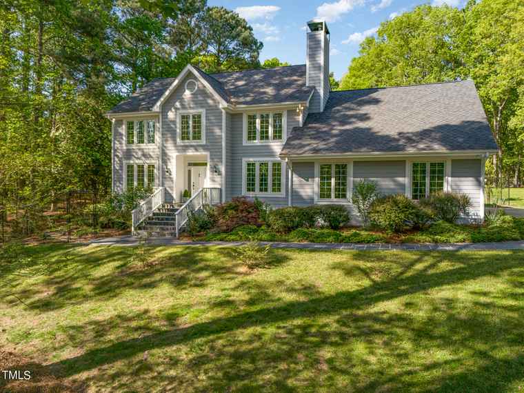 Photo of 216 Collinson Dr Chapel Hill, NC 27514