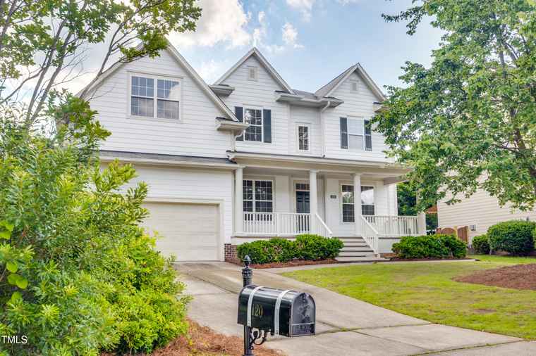Photo of 120 Hatchet Creek Ct Morrisville, NC 27560