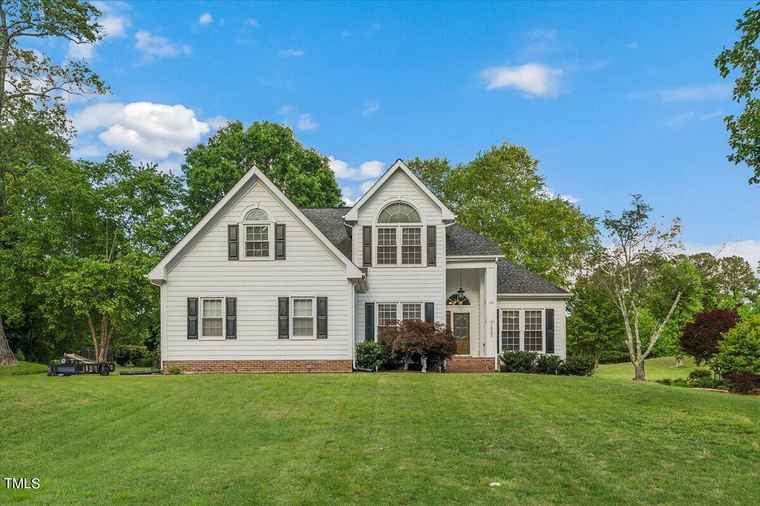 Photo of 7822 Hogan Dr Wake Forest, NC 27587