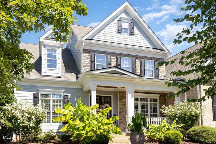 Photo of 541 Weycroft Grant Dr Cary, NC 27519