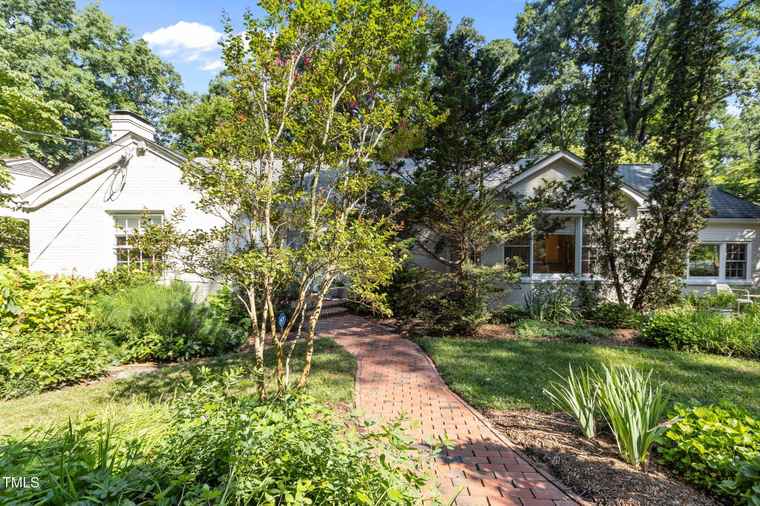 Photo of 2706 Stuart Dr Durham, NC 27707