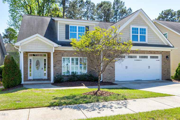 Photo of 837 Varina Ln Fuquay Varina, NC 27526