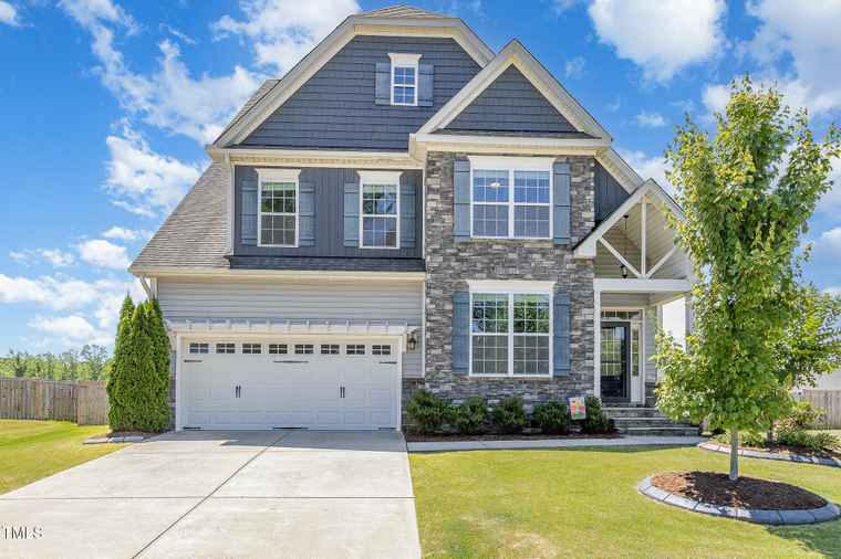 Photo of 123 Gunderson Ln Garner, NC 27529