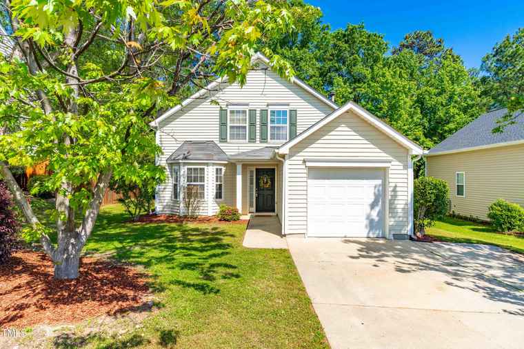 Photo of 213 Indian Branch Dr Morrisville, NC 27560