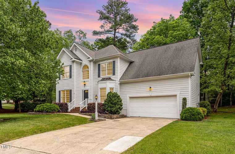 Photo of 103 Gables Point Way Cary, NC 27513