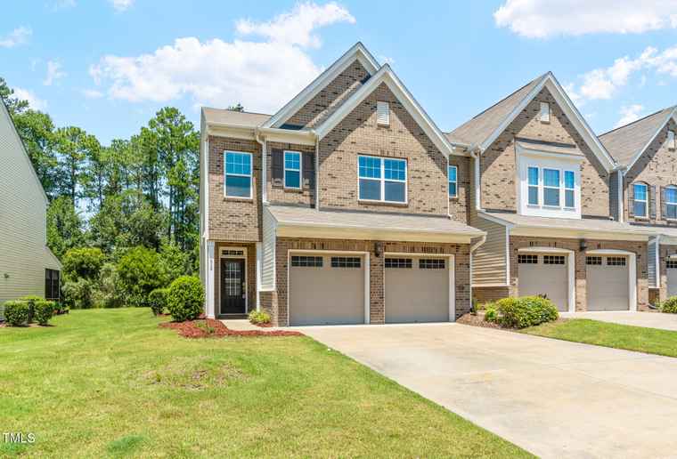 Photo of 508 Durants Neck Ln Morrisville, NC 27560