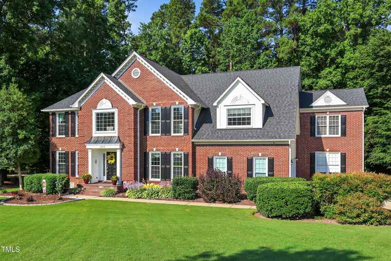 Photo of 2514 Mcgowan Ct Wake Forest, NC 27587