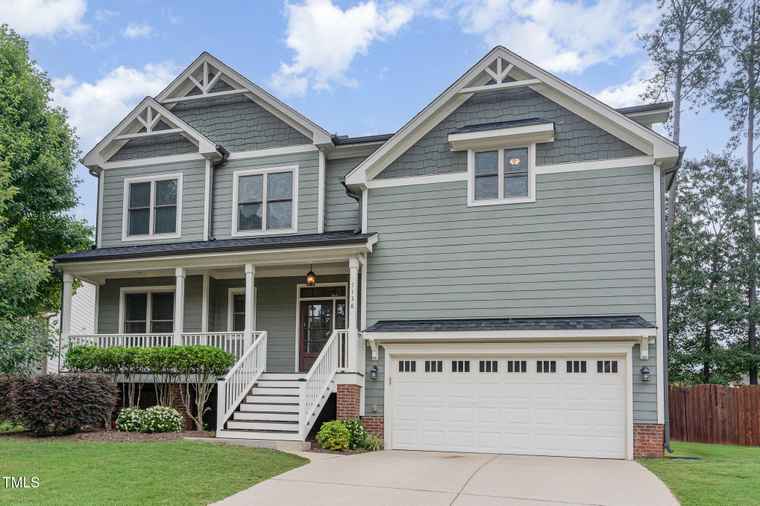 Photo of 1138 Bexley Hills Bnd Apex, NC 27502