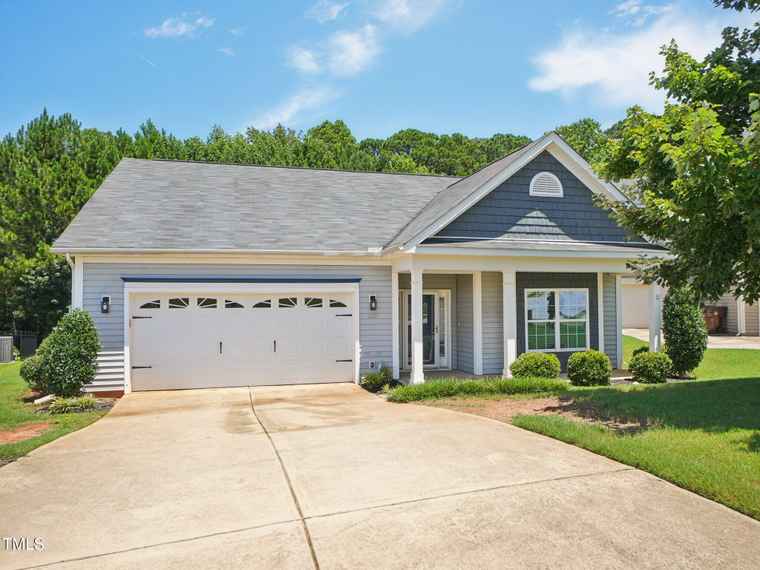 Photo of 235 Sugarberry Ln Clayton, NC 27527
