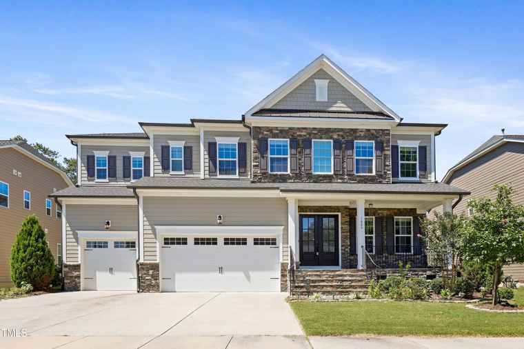 Photo of 1009 Tahoe Glen Pl Cary, NC 27513