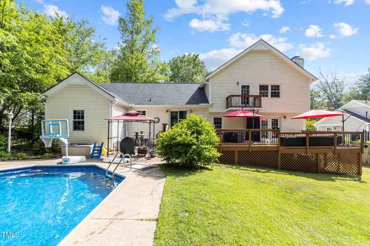 Photo of 2113 Port Royal Rd Raleigh, NC 27609