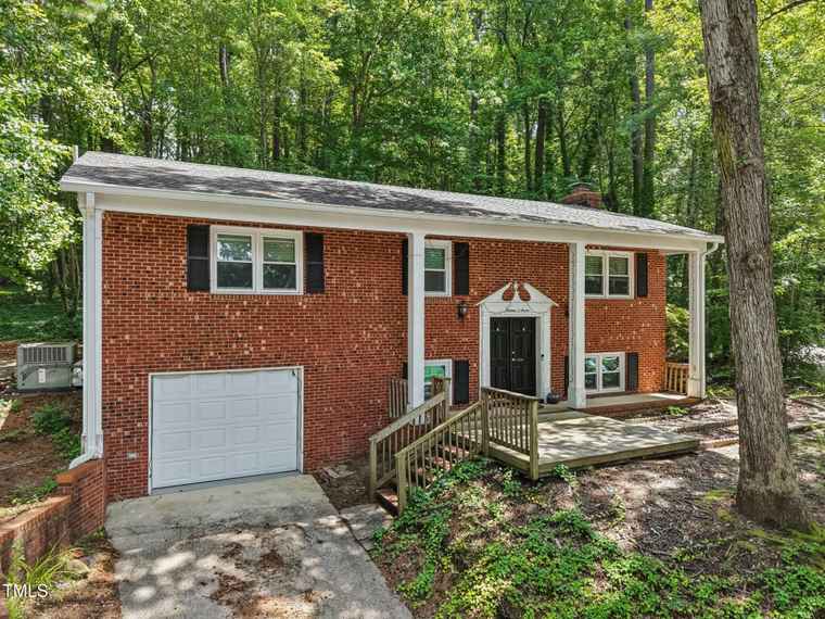 Photo of 1607 Sycamore Dr Garner, NC 27529