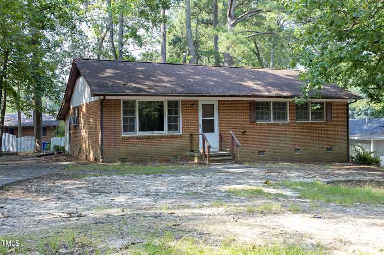 Photo of 3204 Friar Tuck Rd Rd Raleigh, NC 27610