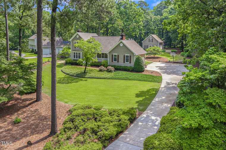 Photo of 310 Cross Lk Fuquay Varina, NC 27526