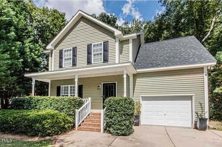 Photo of 201 Amaryllis Way Wake Forest, NC 27587