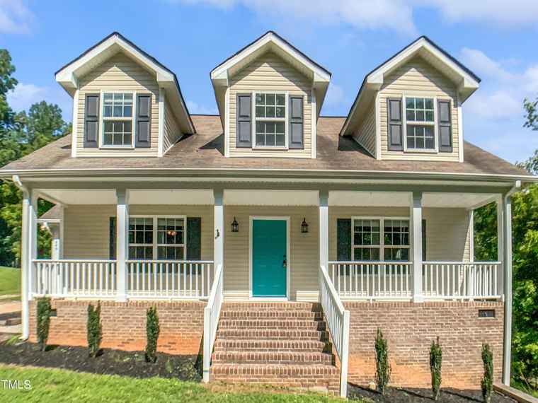 Photo of 845 N Main St Wake Forest, NC 27587