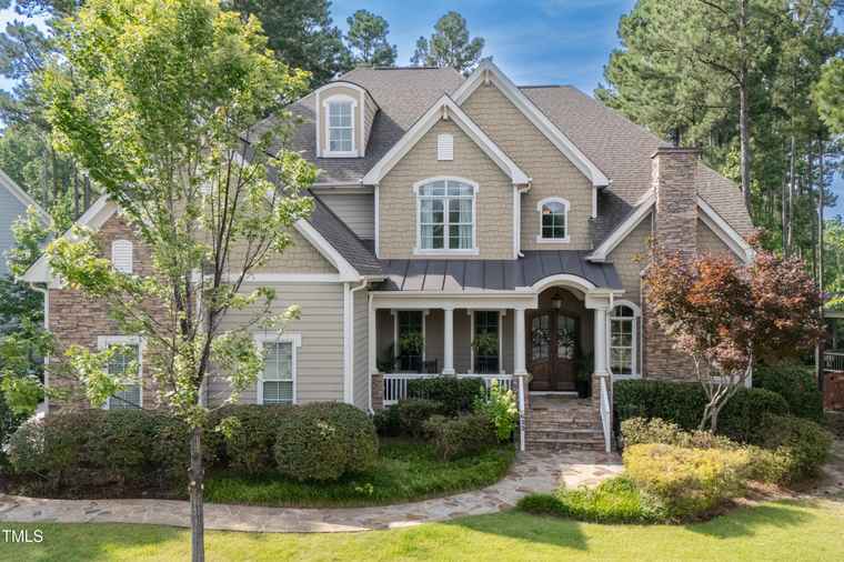 Photo of 633 Rolling Springs Dr Cary, NC 27519