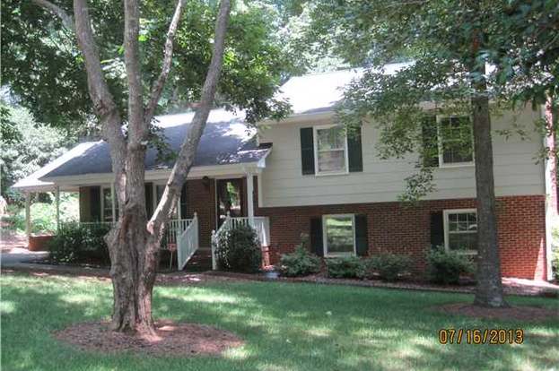 617 Blackshoals Dr Cary Nc 27511 Mls 1902140 Redfin
