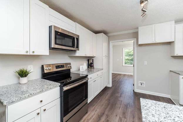 901 Allister Dr Durham Nc 27703 Mls 2257351 Redfin