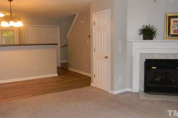 2226 Violet Bluff Ct Raleigh Nc 27610 Mls 2222523 Redfin