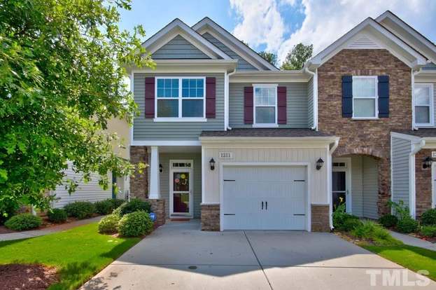 1211 Silver Beach Way Raleigh Nc 27606 Mls 2077735 Redfin 1211 Silver Beach Way Raleigh Nc 27606