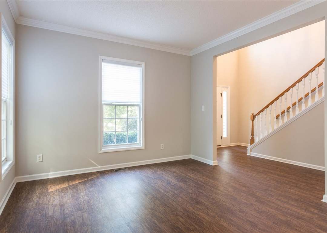 8304 Knebworth Ct, Raleigh, NC 27613