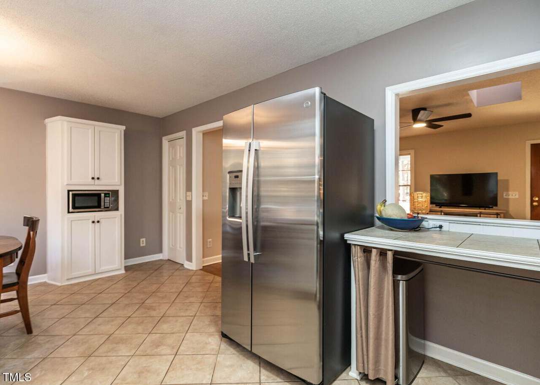 5313 Pine Dr, Raleigh, NC 27606