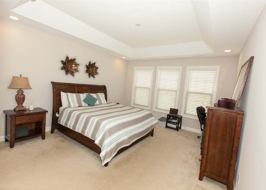 348 Lucky Ribbon Ln, Holly Springs, NC 27540