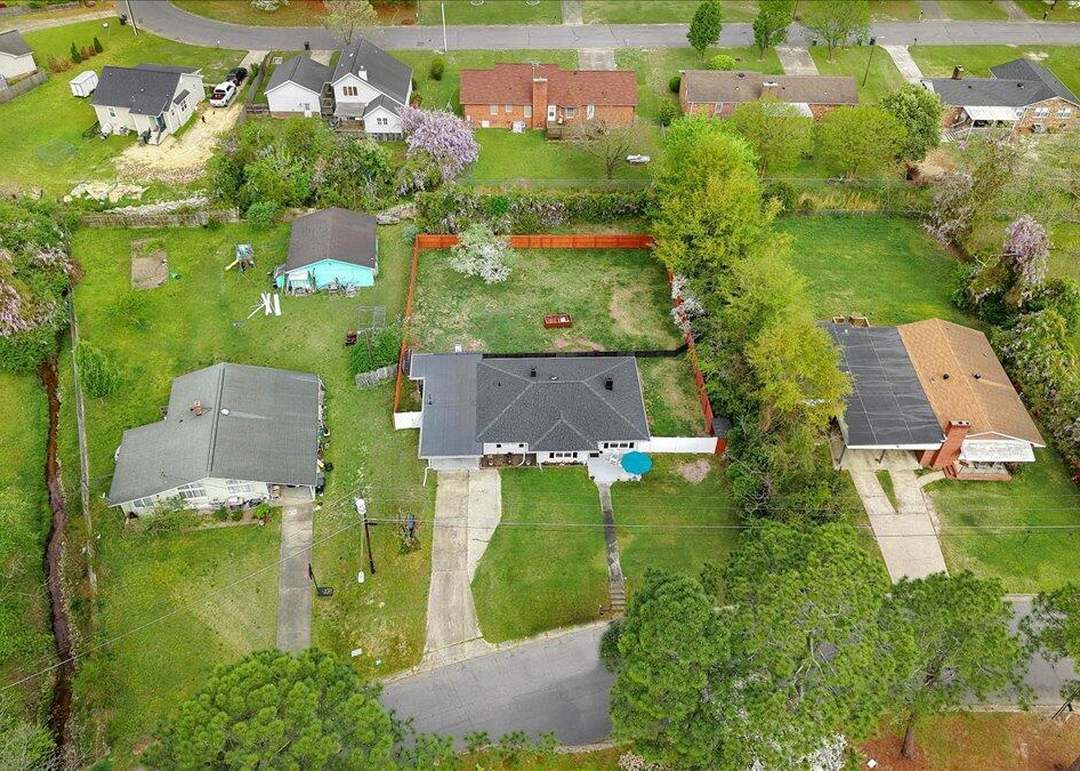 213 Lee Dr, Goldsboro, NC 27534