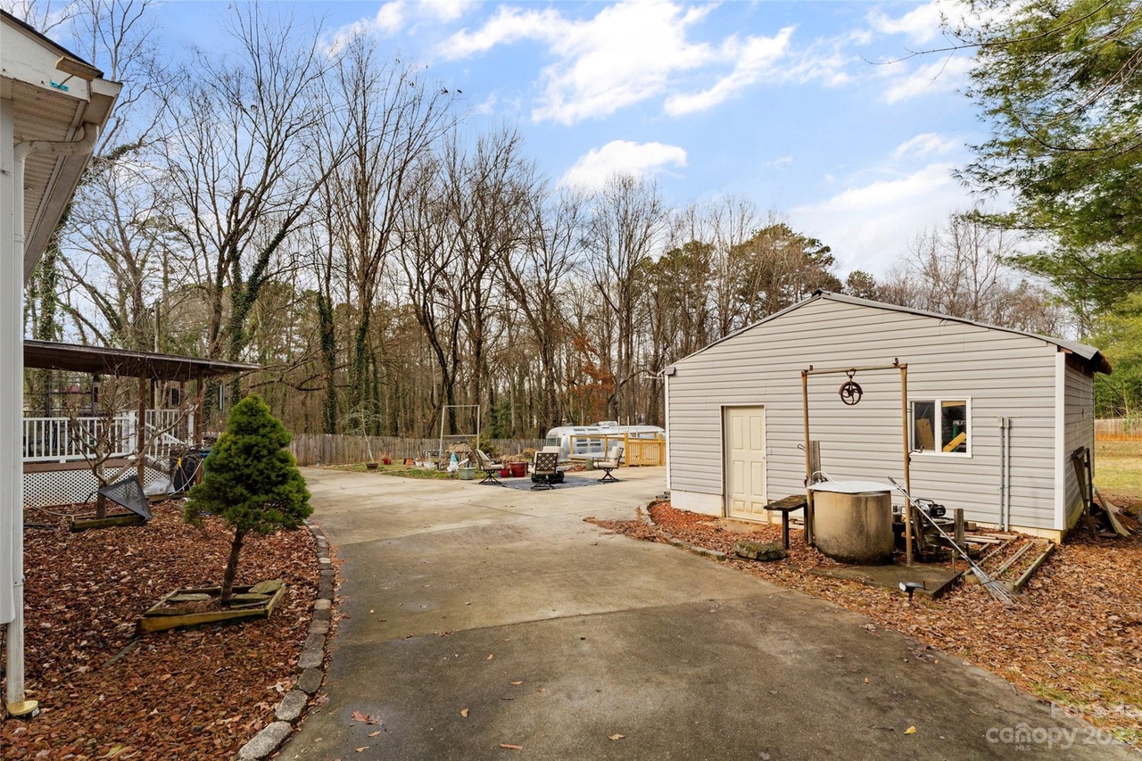 1521 14th Ave NE, Hickory, NC 28601 MLS 4103044 Redfin