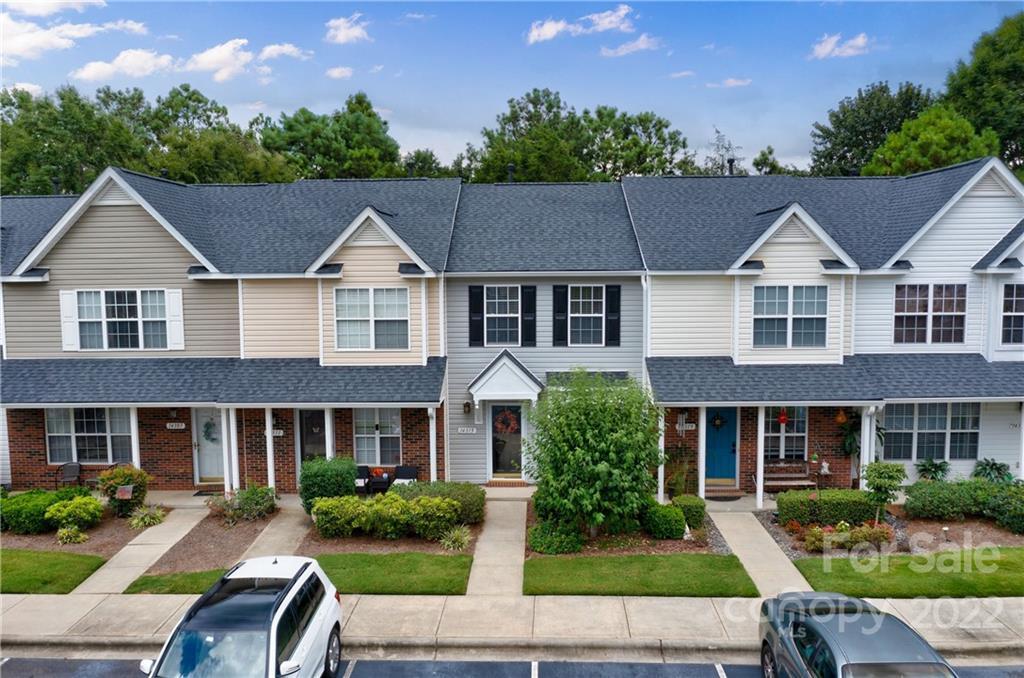 14315 Tranters Creek Ln, Charlotte, NC 28273
