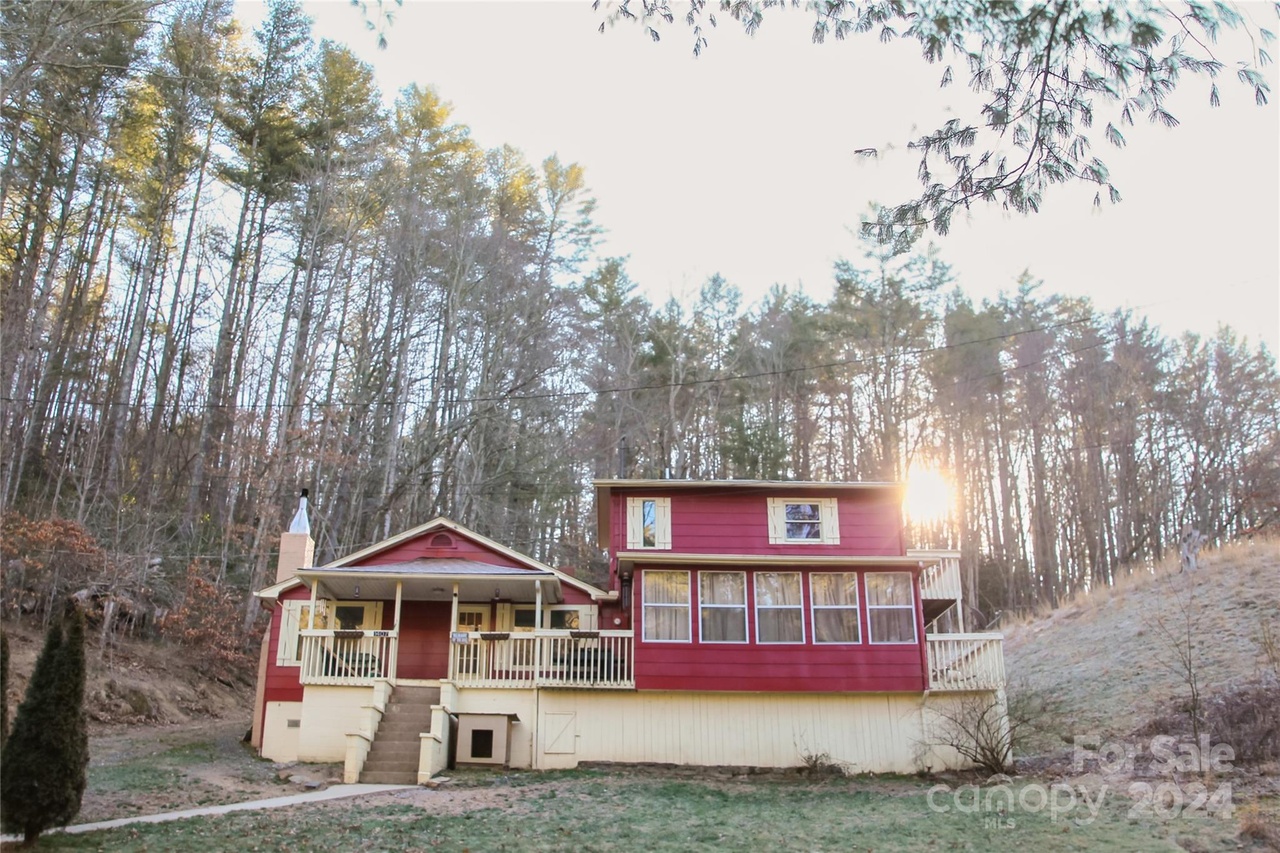 1407 Snow Creek Rd, Bakersville, NC 28705 MLS 4111374 Redfin
