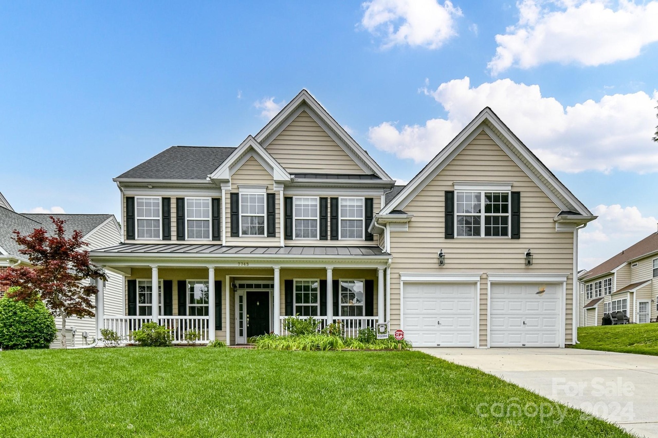 7743 Whisperingwood Dr, Harrisburg, NC 28075