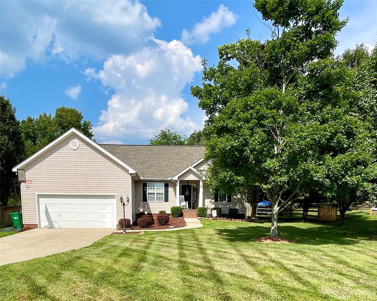 1250 Glory Ct, Oakboro, NC 28129 MLS 4053470 Redfin