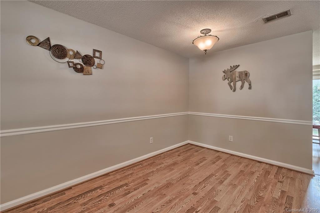 5909 Moose Ln Charlotte NC 28269 Redfin 5909 Moose Ln Charlotte NC 28269 Redfin