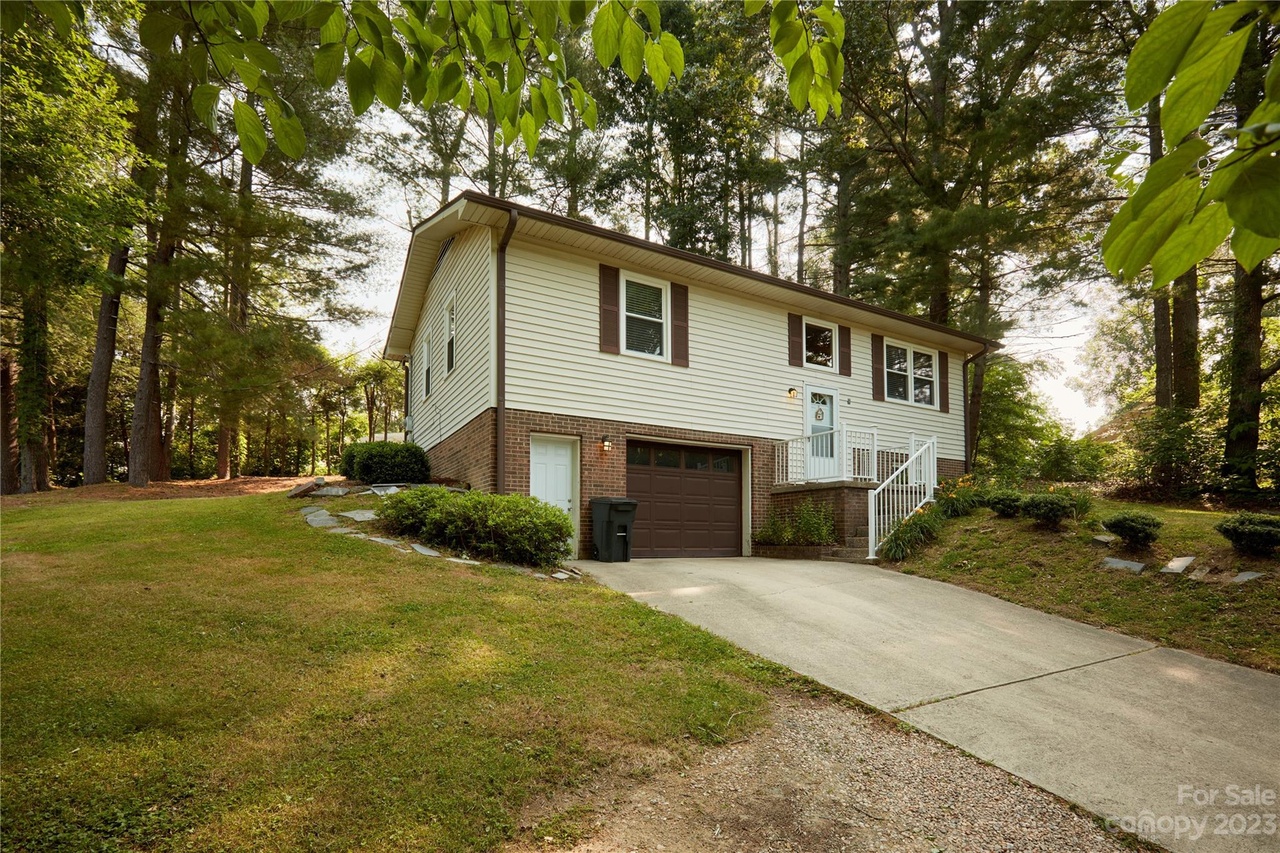 Plantation Walk Hendersonville Nc