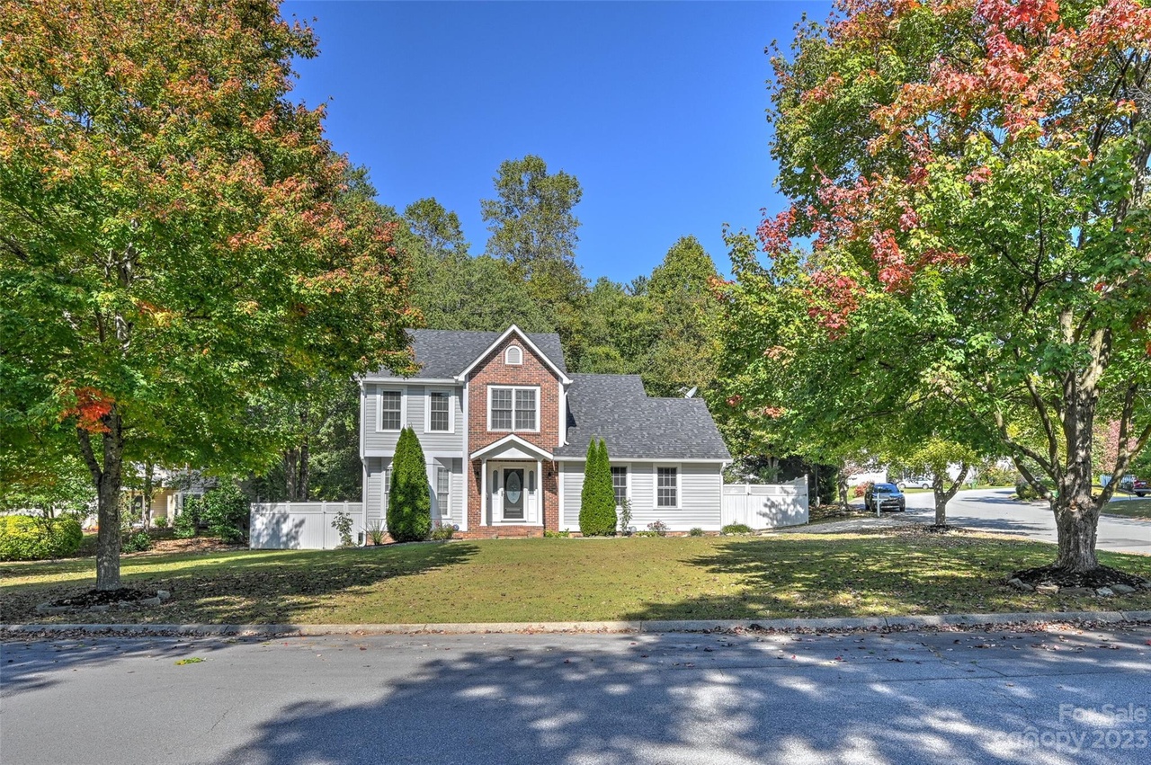 28 Southchase Dr, Fletcher, NC 28732 MLS 4075803 Redfin