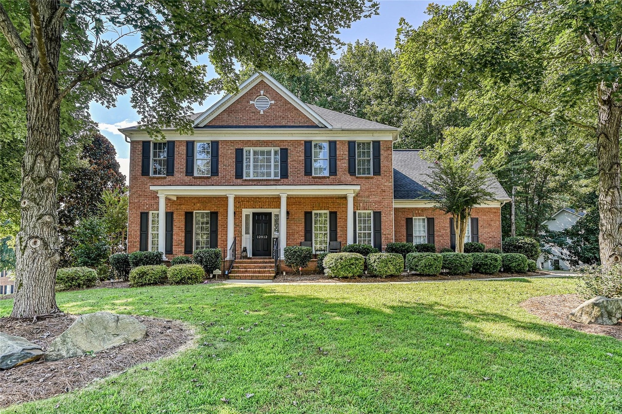 12912 Cadgwith Cove Dr, Huntersville, NC 28078 | MLS# 4064807 | Redfin