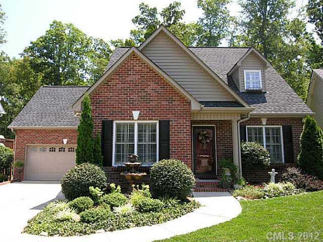 2115 Congress Ct, Kannapolis, NC 28083