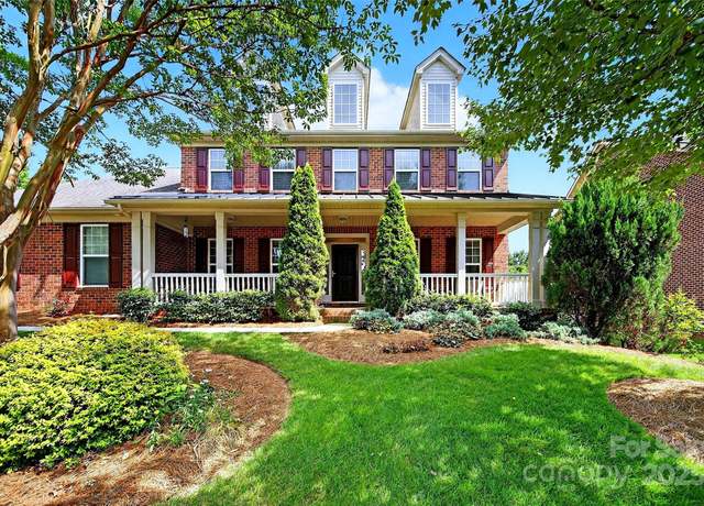 Property at 103 Glenholden Ln, Mooresville, NC 28115, 5 beds, 4.5 baths