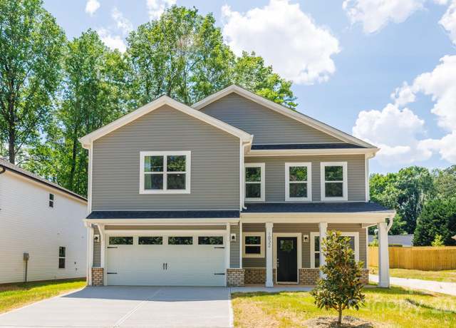 Property at 1032 Dooley Dr, Charlotte, NC 28227, 4 beds, 2.5 baths