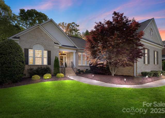 Property at 1317 Waynewood Dr, Waxhaw, NC 28173, 4 beds, 3.5 baths