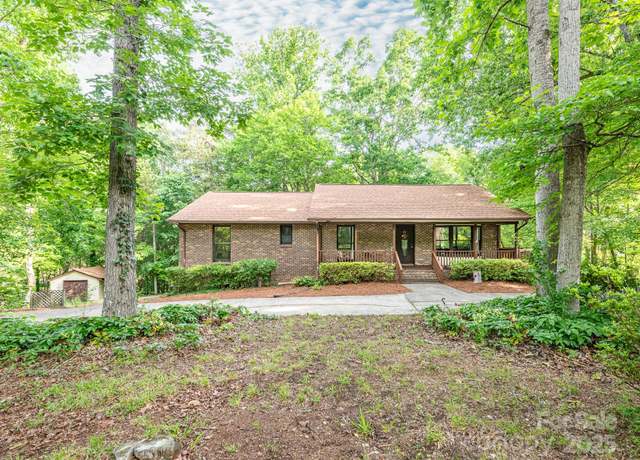 Property at 9300 Surrey Rd, Mint Hill, NC 28227, 4 beds, 2.5 baths