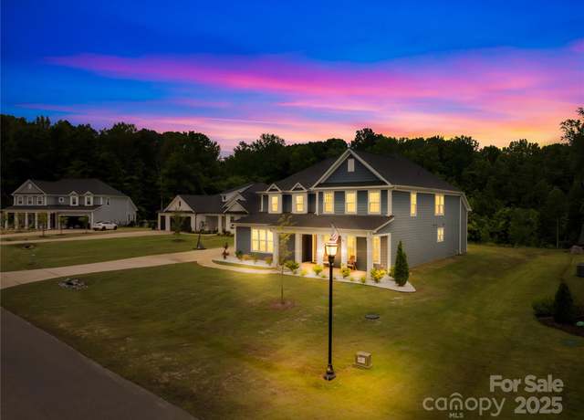 Property at 126 Still Creek Dr, Mooresville, NC 28115, 5 beds, 3.5 baths