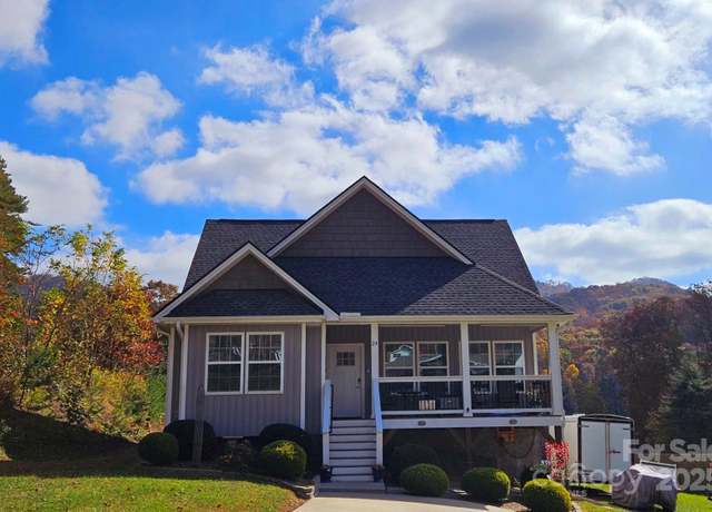 Property at 24 Mink Farm Rd, Leicester, NC 28748, 3 beds, 2.5 baths