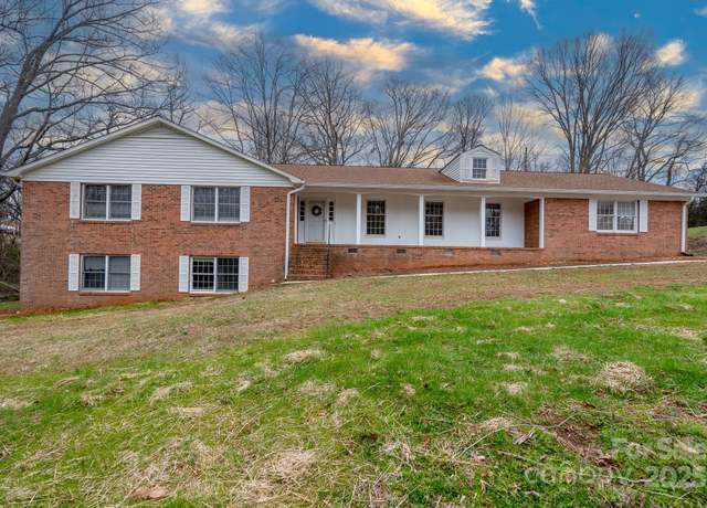 Property at 107 S Myrtle Ave, China Grove, NC 28023, 3 beds, 2.5 baths