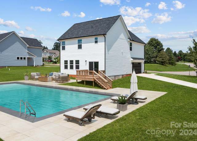 Property at 103 Dublin Ct, Statesville, NC 28677, 3 beds, 2.5 baths