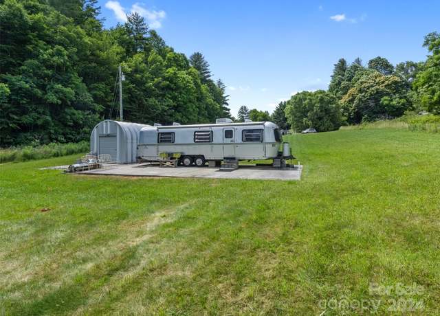 Property at 1044 Sandy Branch Rd, Bakersville, NC 28705