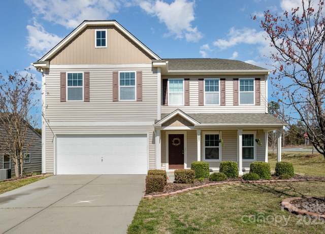 Property at 887 Pointe Andrews Dr, Concord, NC 28025, 5 beds, 3.5 baths